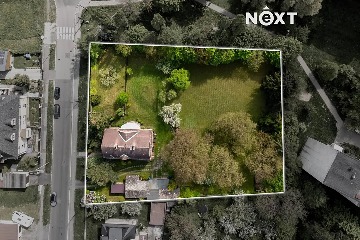 Prodej stavebního pozemku 3460 m²